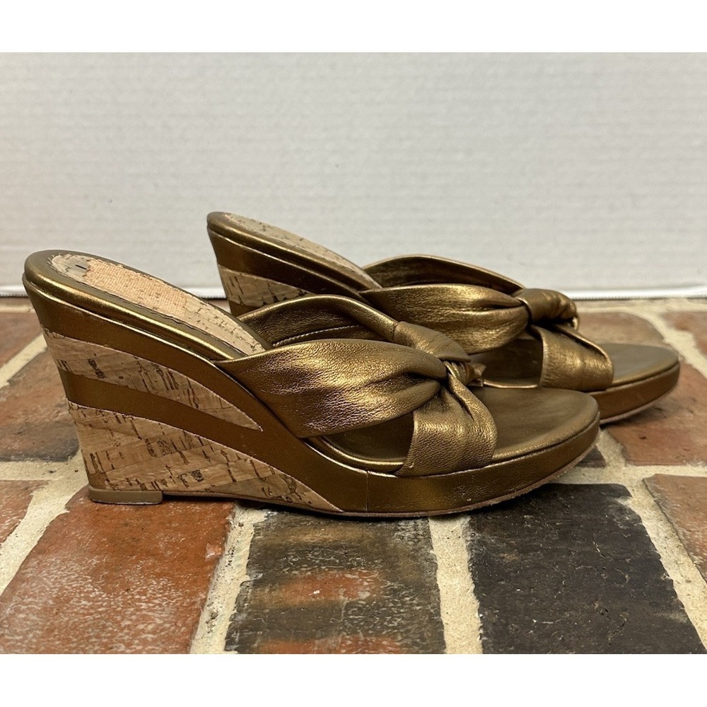 Antonio Melani Wedge Heel Sandals Leather Copper Gold Slip On Shoes Women's 6 - Picture 3 of 7